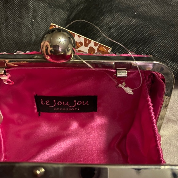 le Jou Jou - Barbie Pink Mini Evening Bag - Picture 3 of 8